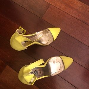 Charlotte Russe highlighter yellow heels, size 6